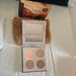 Nomad NEW Bronzer & Contour Palette - Warm Tones NEW